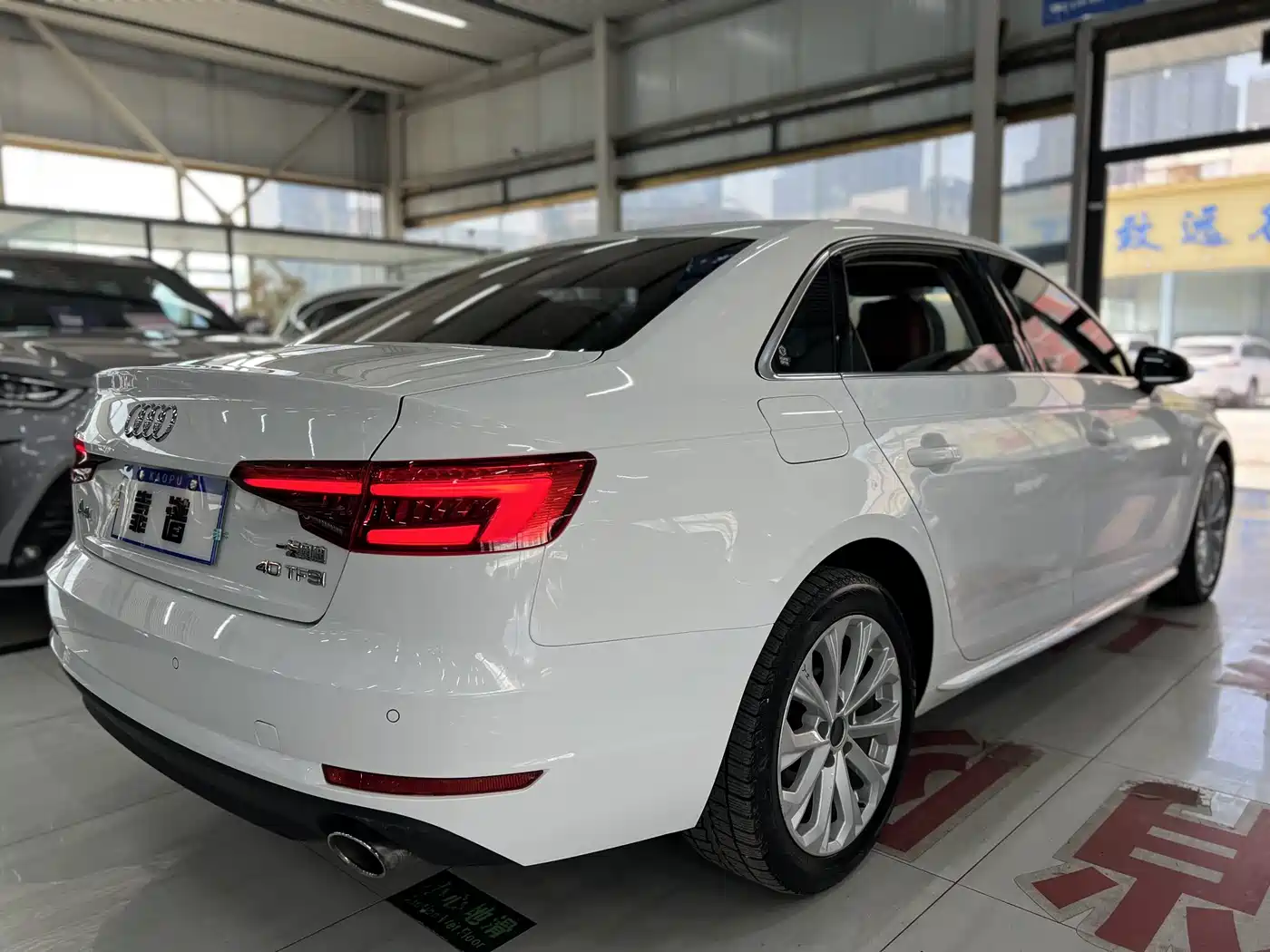 Audi A4L