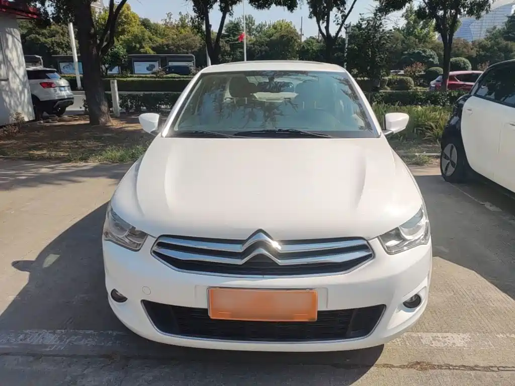Citroen Elysee — миниатюра 3