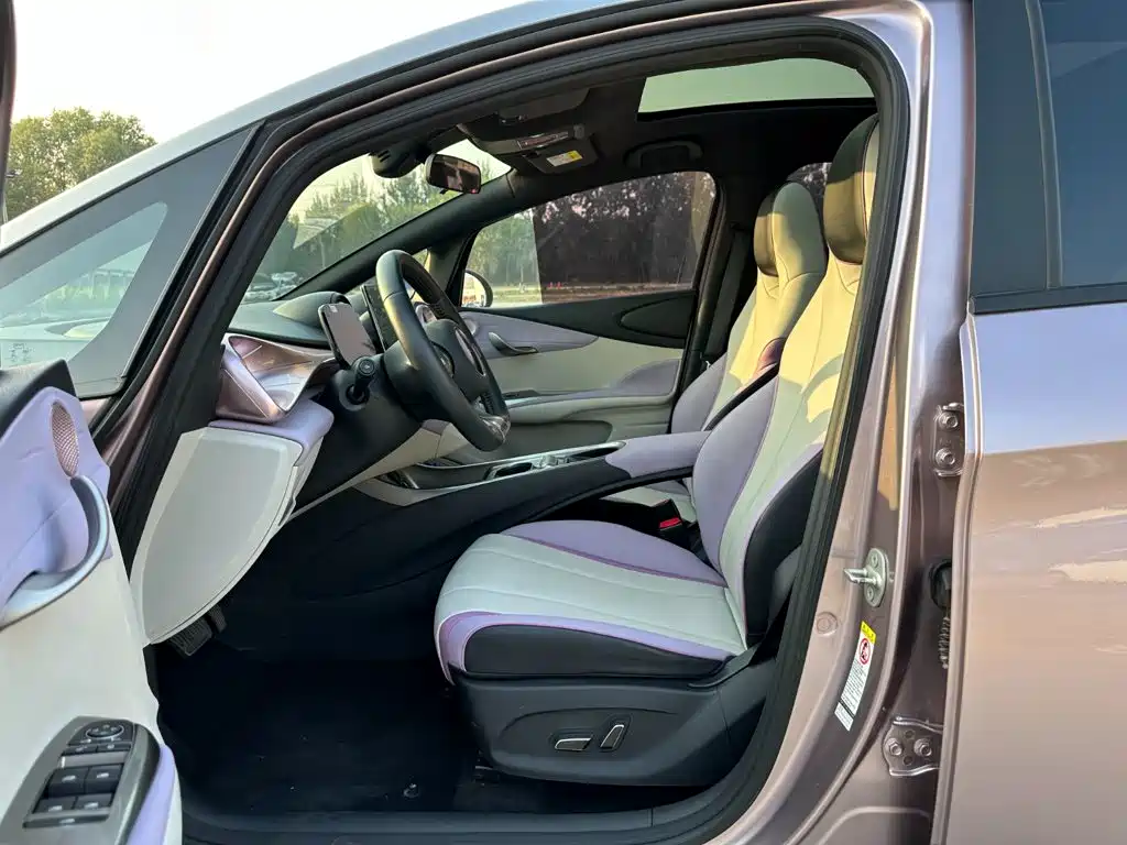BYD Dolphin — миниатюра 8