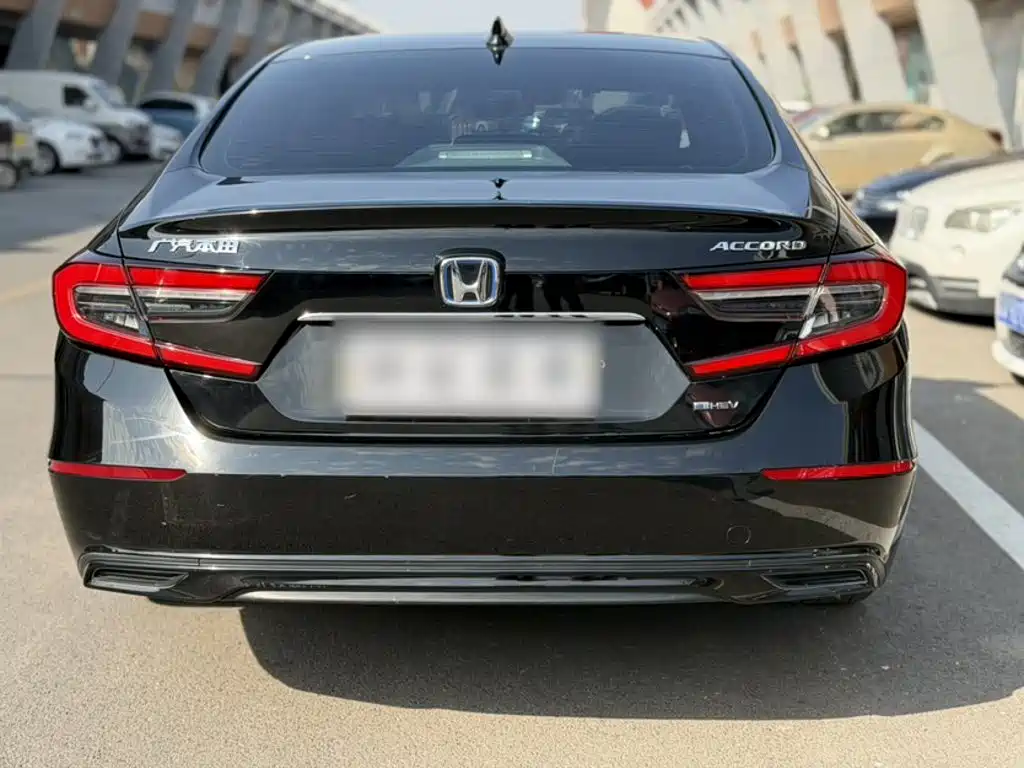 Honda Accord — миниатюра 10