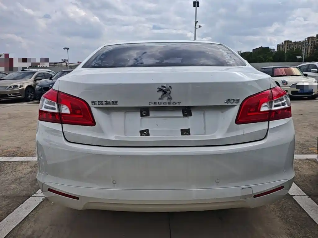 Peugeot 408 — миниатюра 6