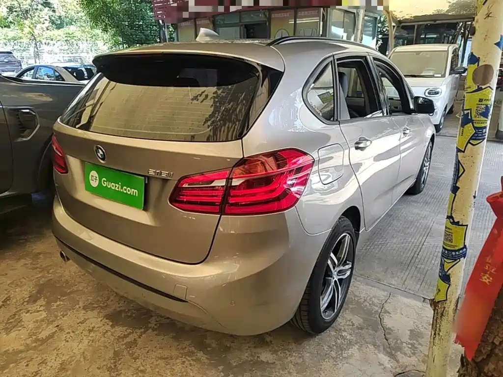 BMW 2 Series Active Tourer — миниатюра 7