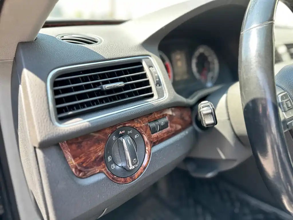 Volkswagen Passat — миниатюра 9
