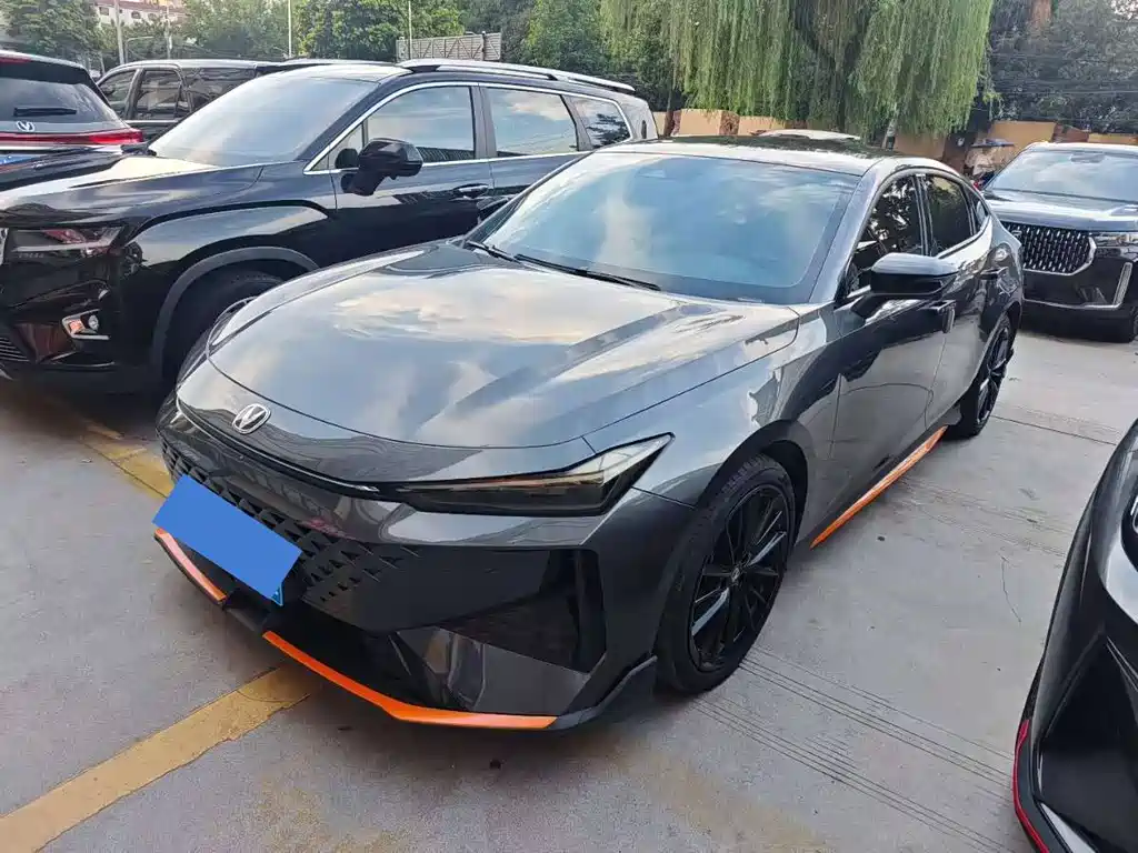 Changan UNI-V