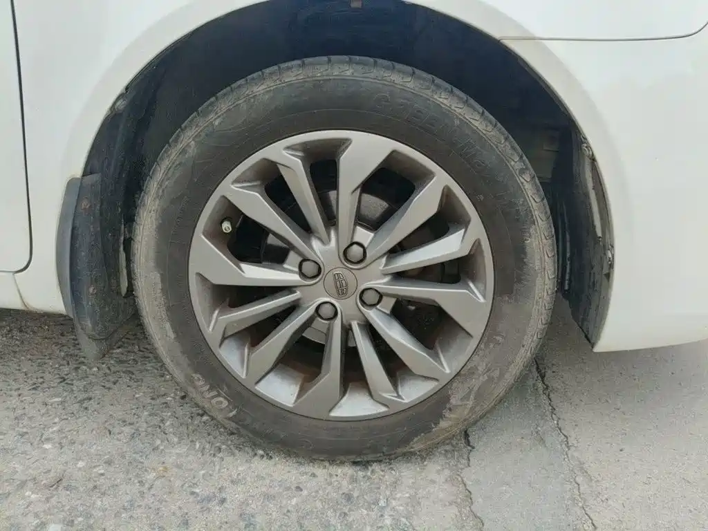 Geely Vision — миниатюра 8