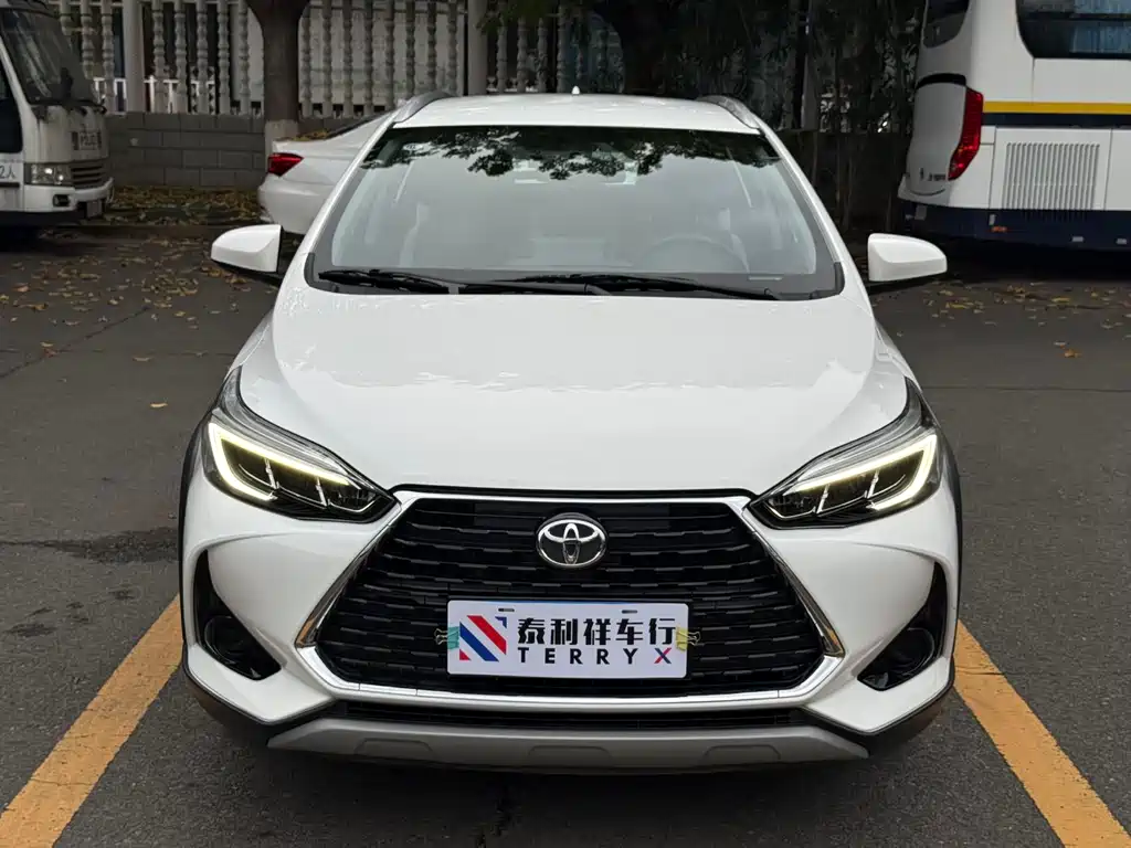 TOYOTA YARIS L ZHIXUAN