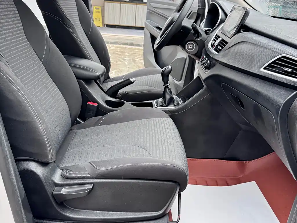 Baojun 730 — миниатюра 11