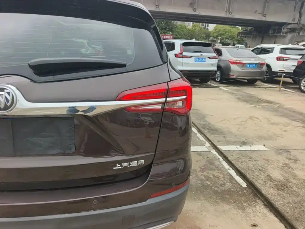 Buick Envision Plus — миниатюра 8