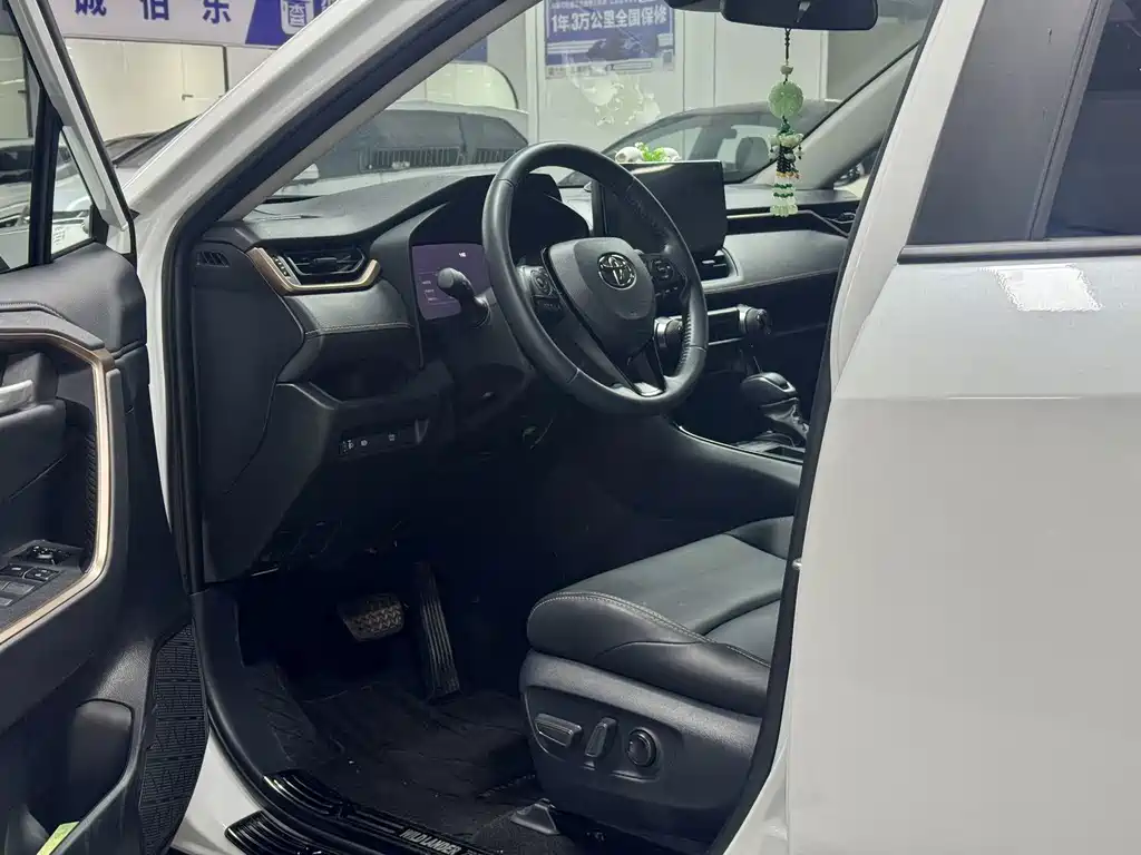 Toyota Wildlander — миниатюра 5