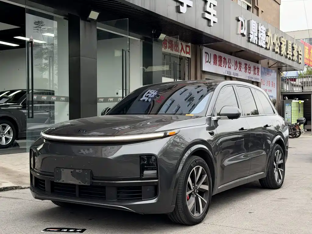 Li Auto Li L8 — миниатюра 3