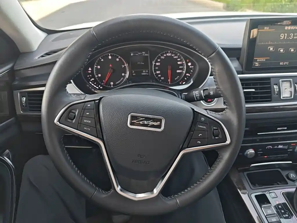 Zotye Zotye Z700 — миниатюра 11