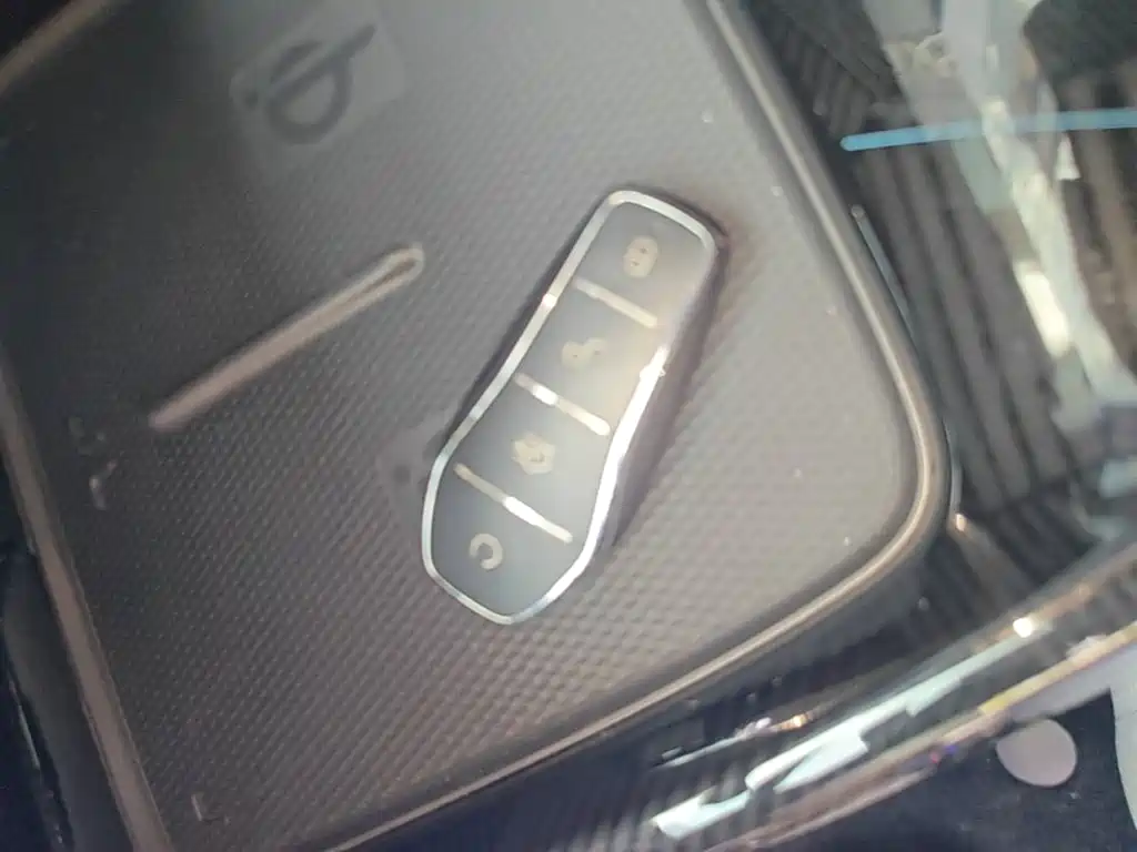 BYD Seal — миниатюра 9