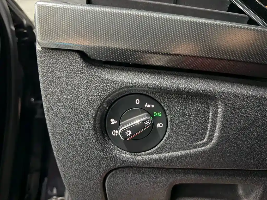 Volkswagen Passat — миниатюра 10