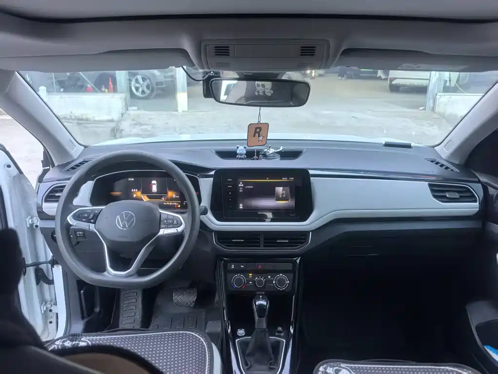 Volkswagen Tharu — миниатюра 6