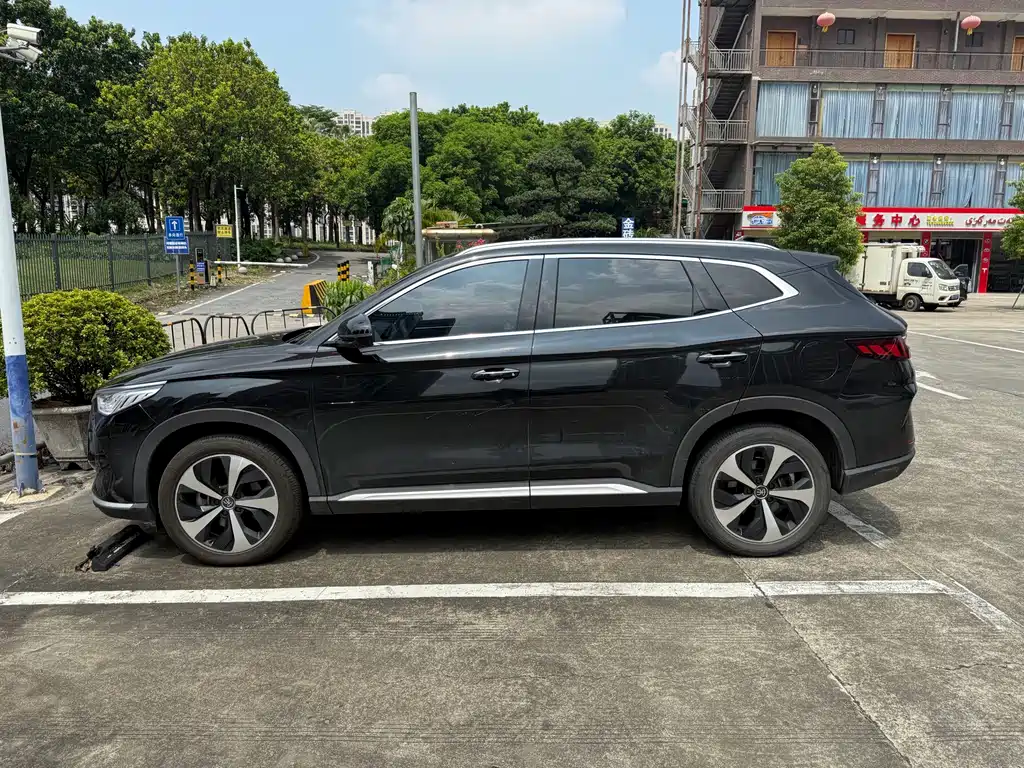 BYD PLUS New Energy — миниатюра 20