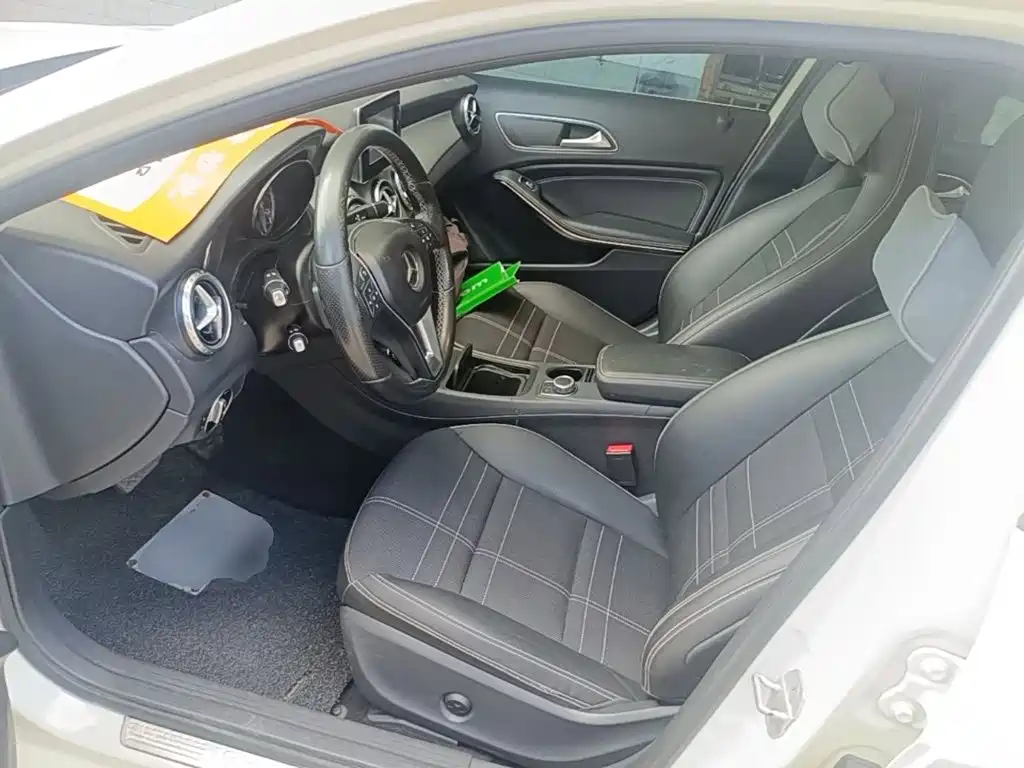 Mercedes-Benz GLA (Import) — миниатюра 15