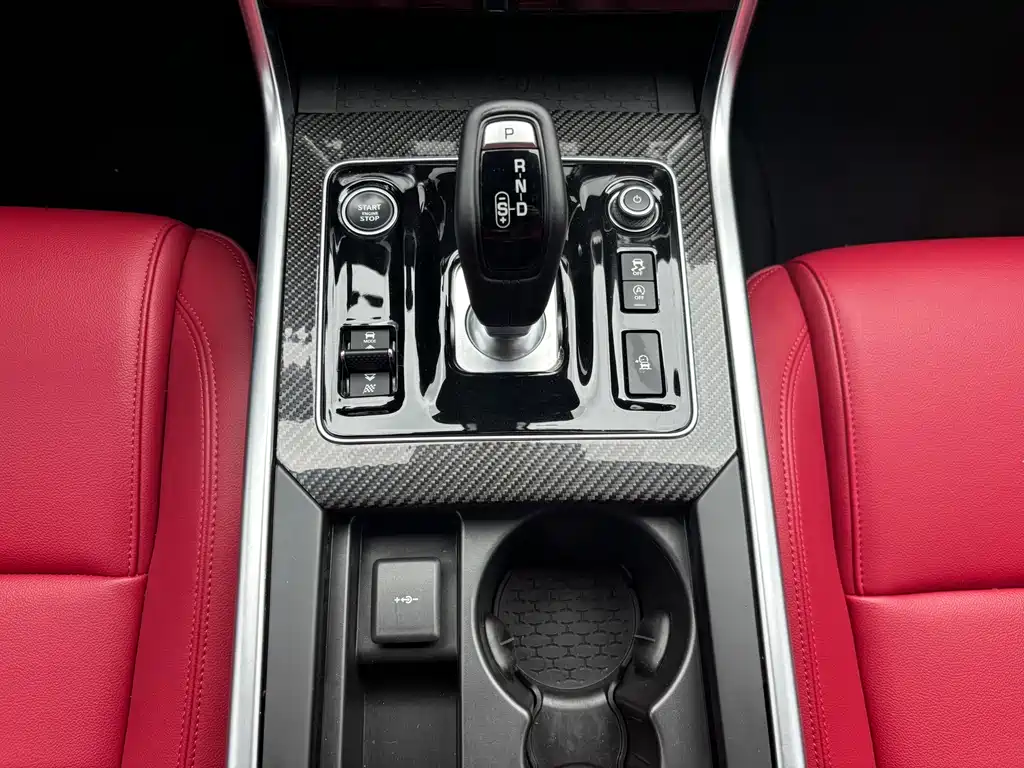 Jaguar XEL — миниатюра 12