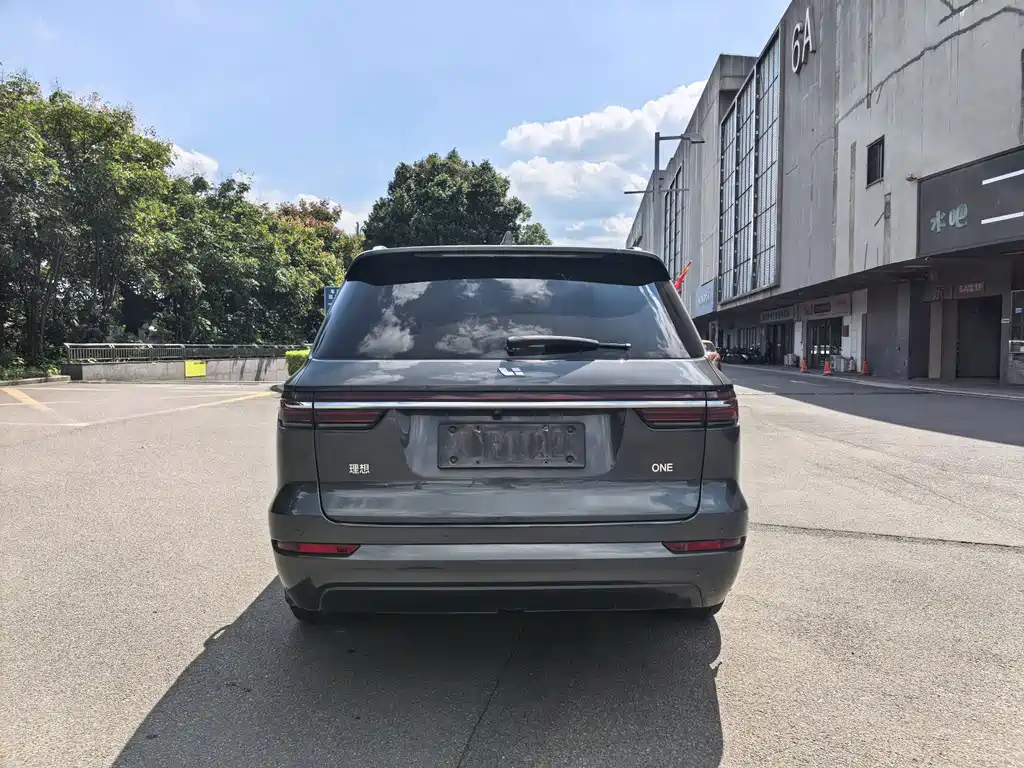 Li Auto Li ONE — миниатюра 10