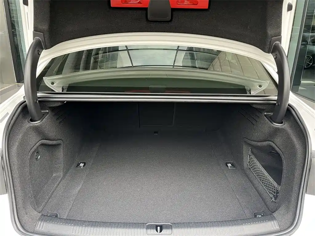 Audi A4L 2022 40 TFSI Fashion