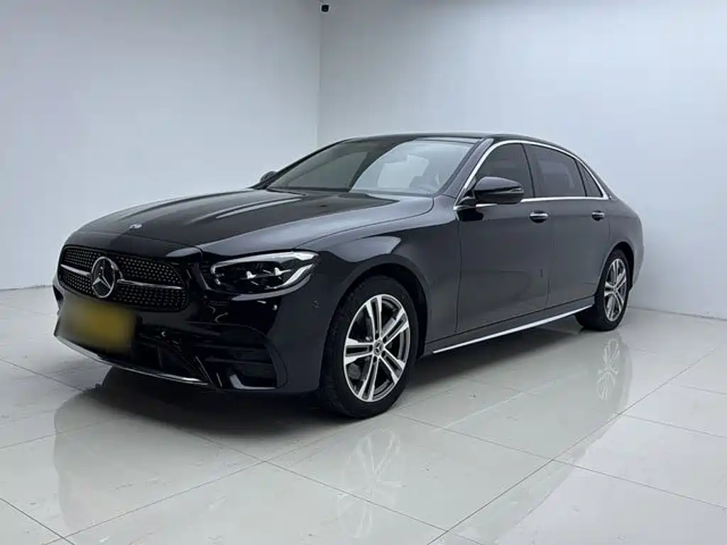 Mercedes-Benz E-Class — миниатюра 2