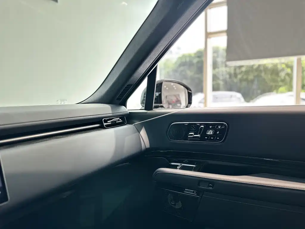 Zeekr 9X 2025 Ultra 55kWh