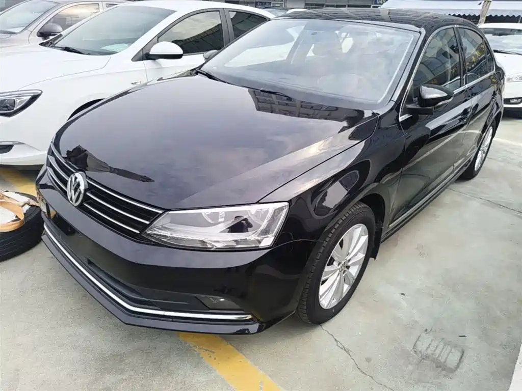 Volkswagen Sagitar 2015 1.6L Auto Comfort Type