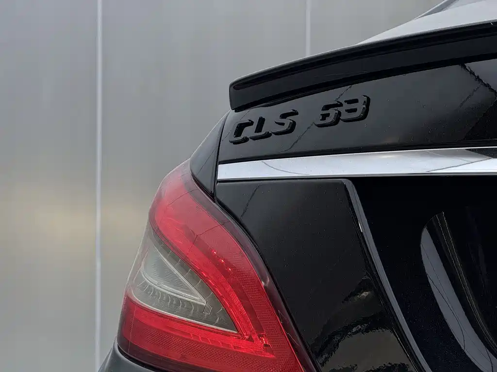 Mercedes-Benz CLS A MG 2012 AMG CLS 63