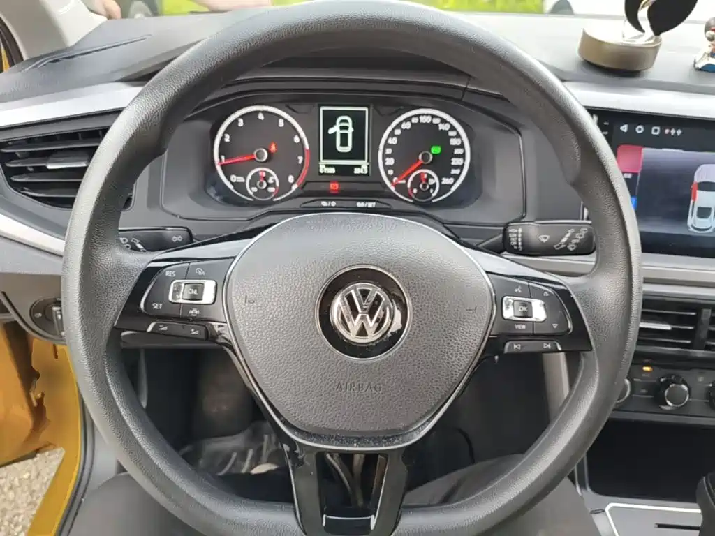 Volkswagen Polo — миниатюра 11
