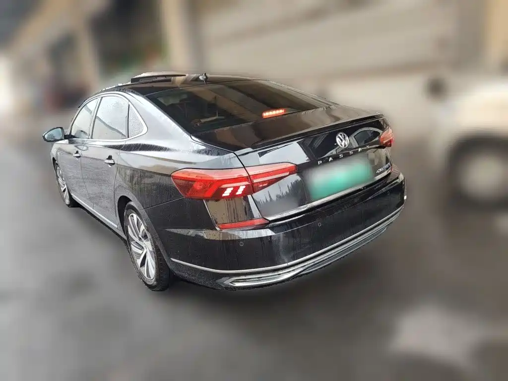 Volkswagen Passat PHEV — миниатюра 25
