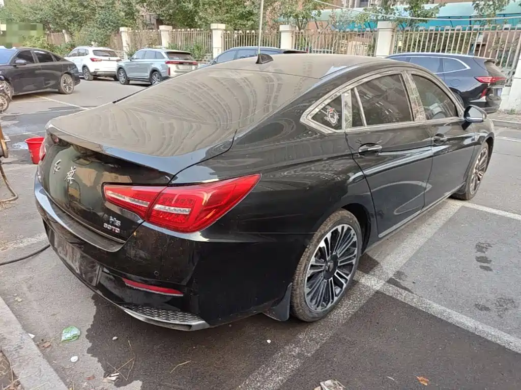 Hongqi Hongqi H5 — миниатюра 7