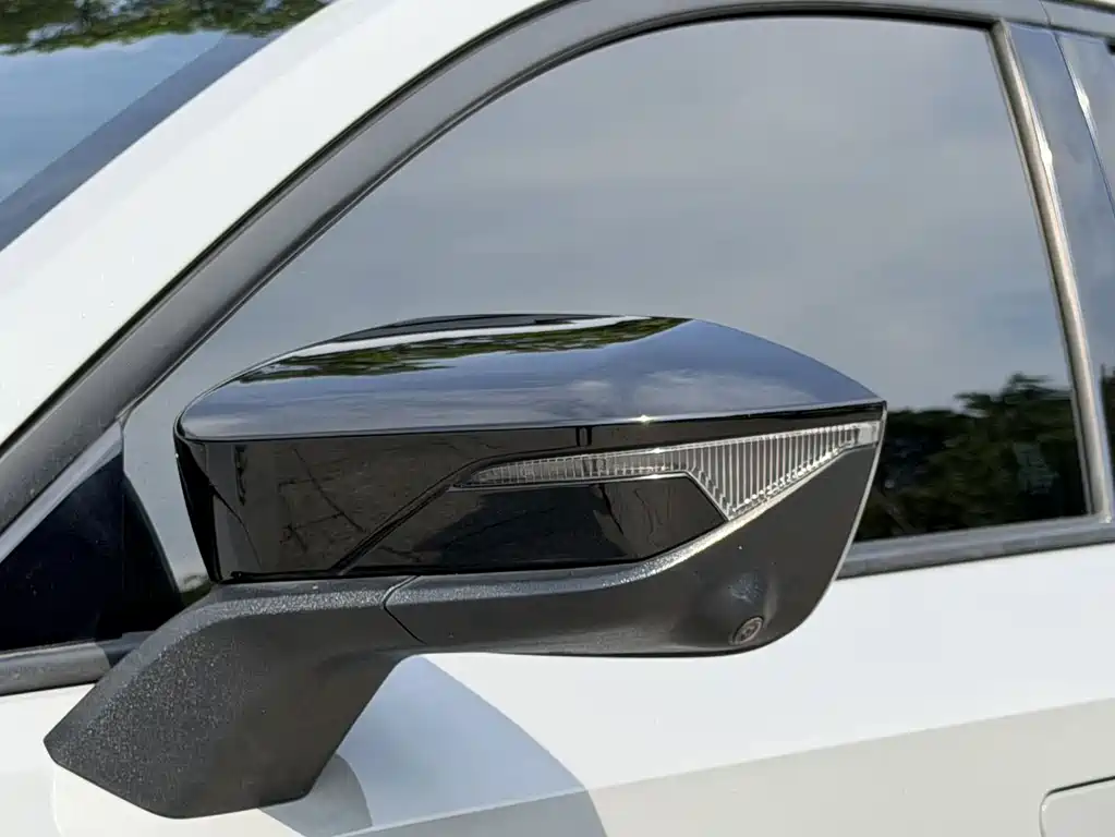 Changan UNI-V — миниатюра 12