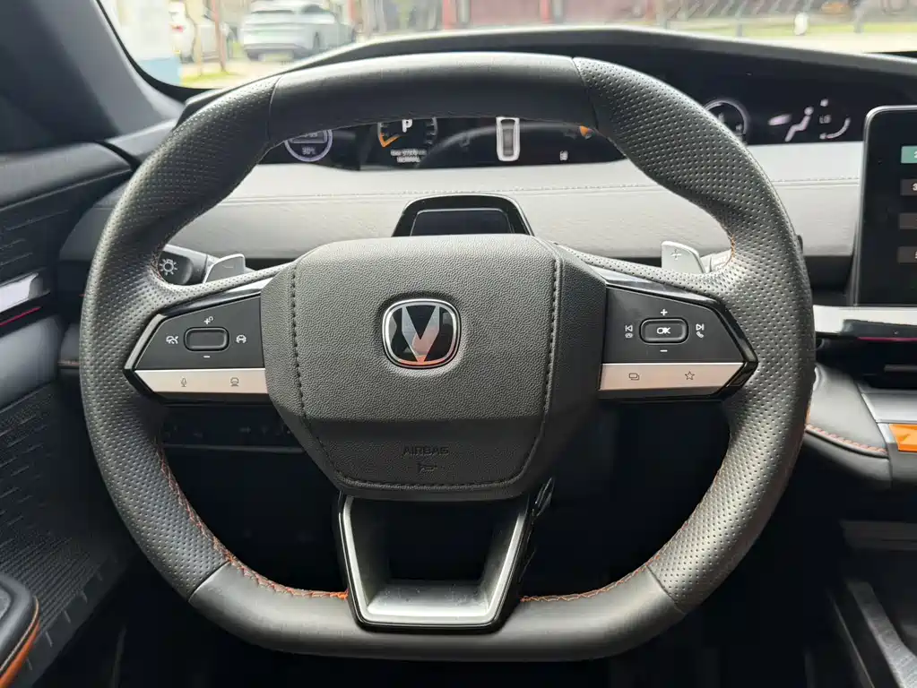 Changan UNI-V — миниатюра 22