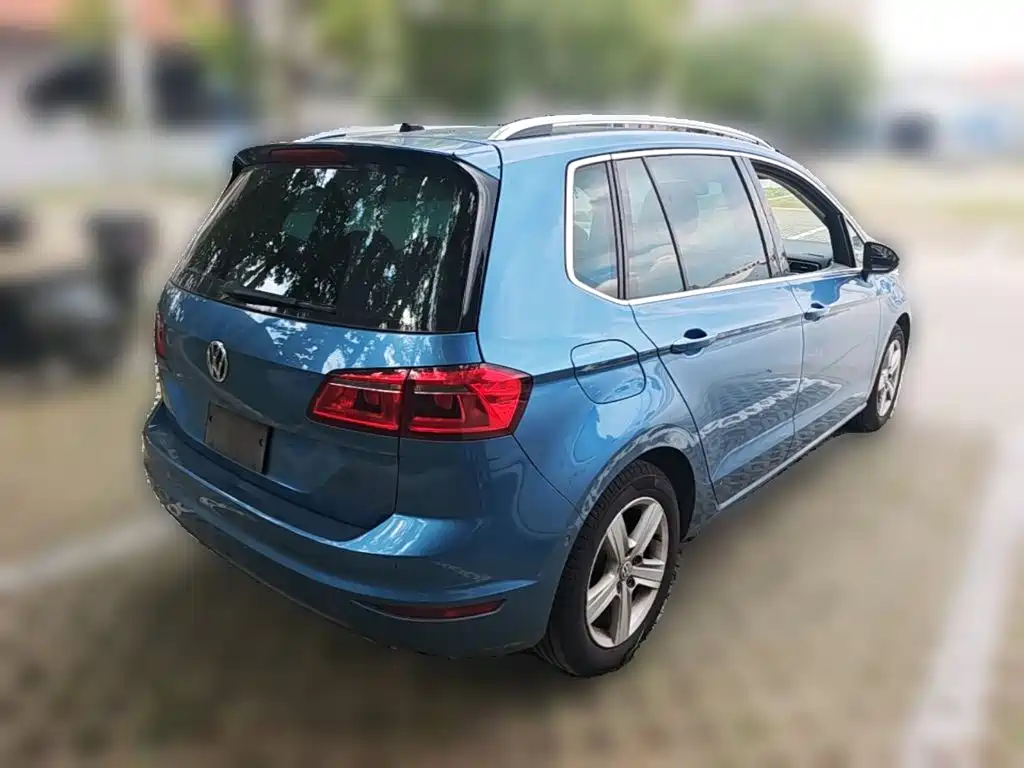 Volkswagen Golf (Import) — миниатюра 10