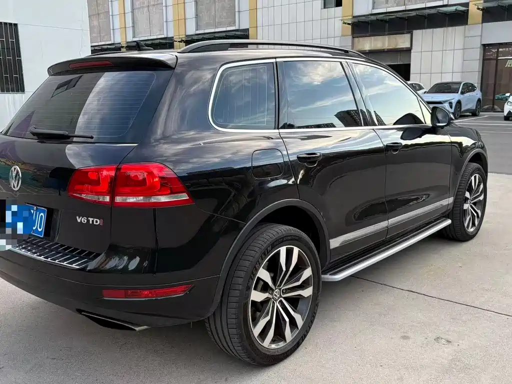 Volkswagen Touareg — миниатюра 5