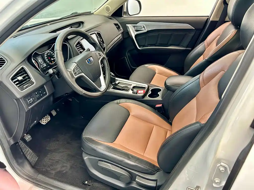 Geely Vision X6 — миниатюра 6
