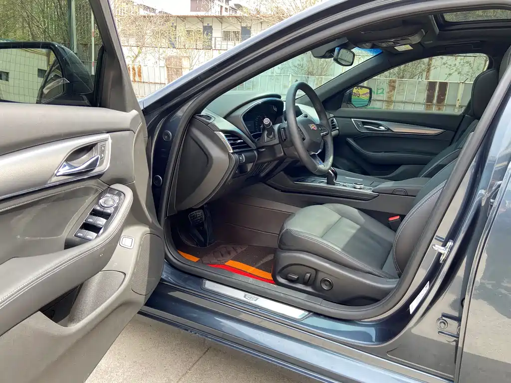 Cadillac CT5 2022 28T Luxury （ Standard ）