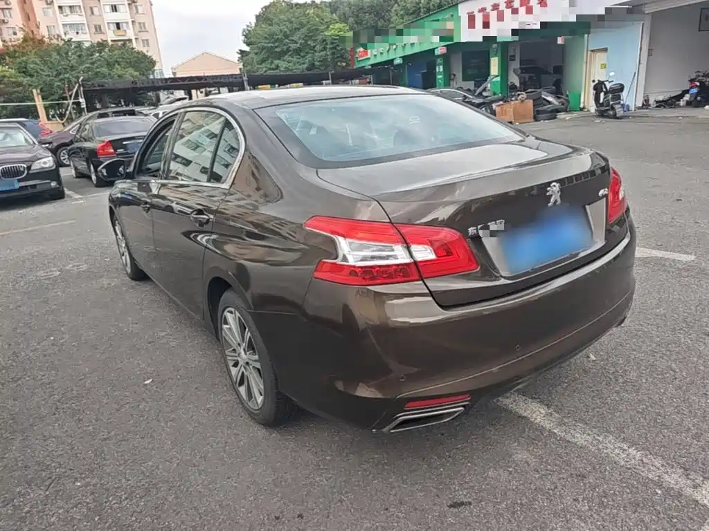 Peugeot 408 — миниатюра 5