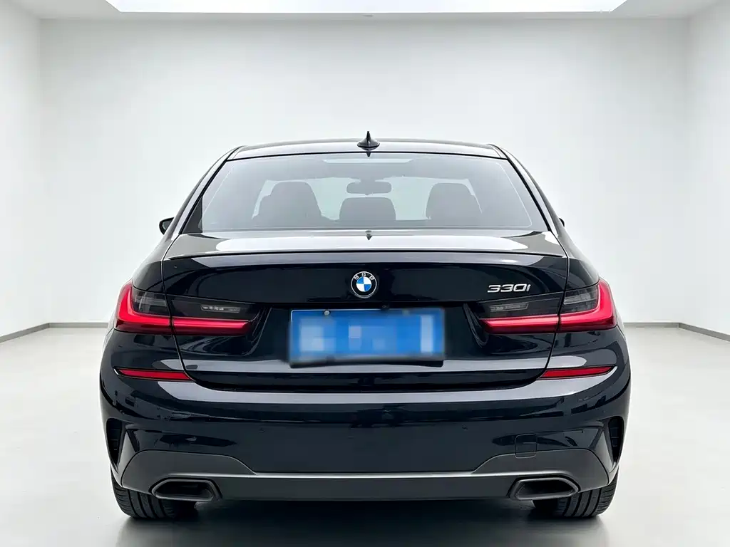 BMW 3 Series — миниатюра 8