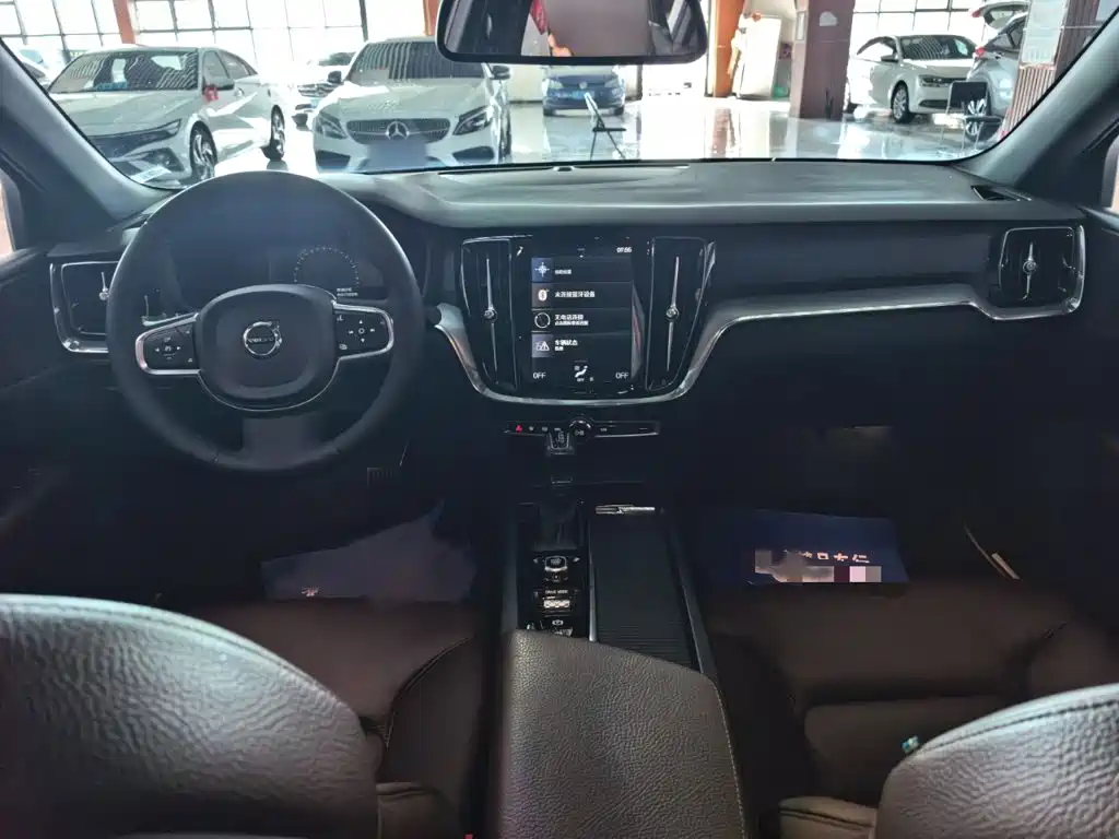 Volvo S60 — миниатюра 11