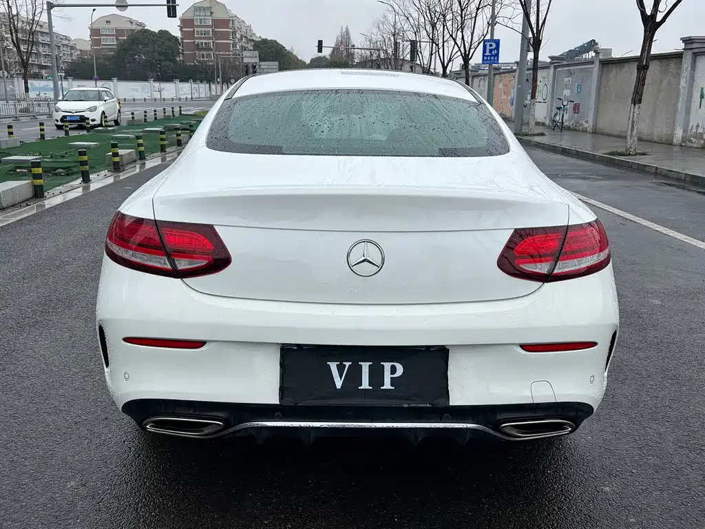 MERCEDES-BENZ C CLASS