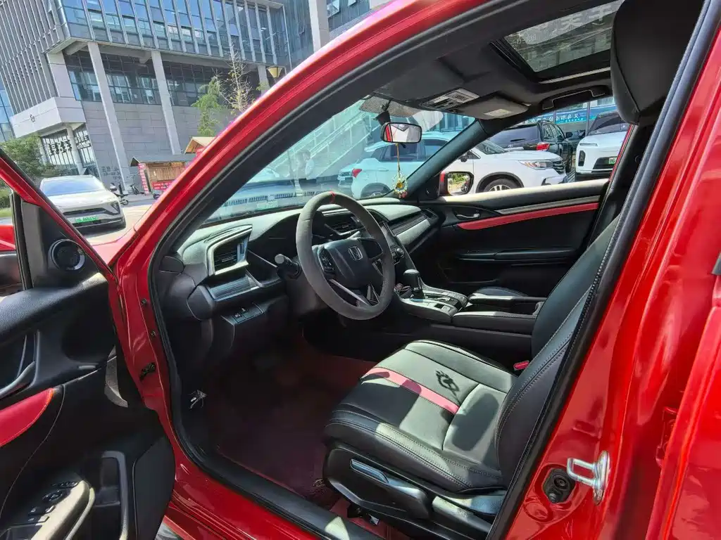 Honda Civic — миниатюра 6