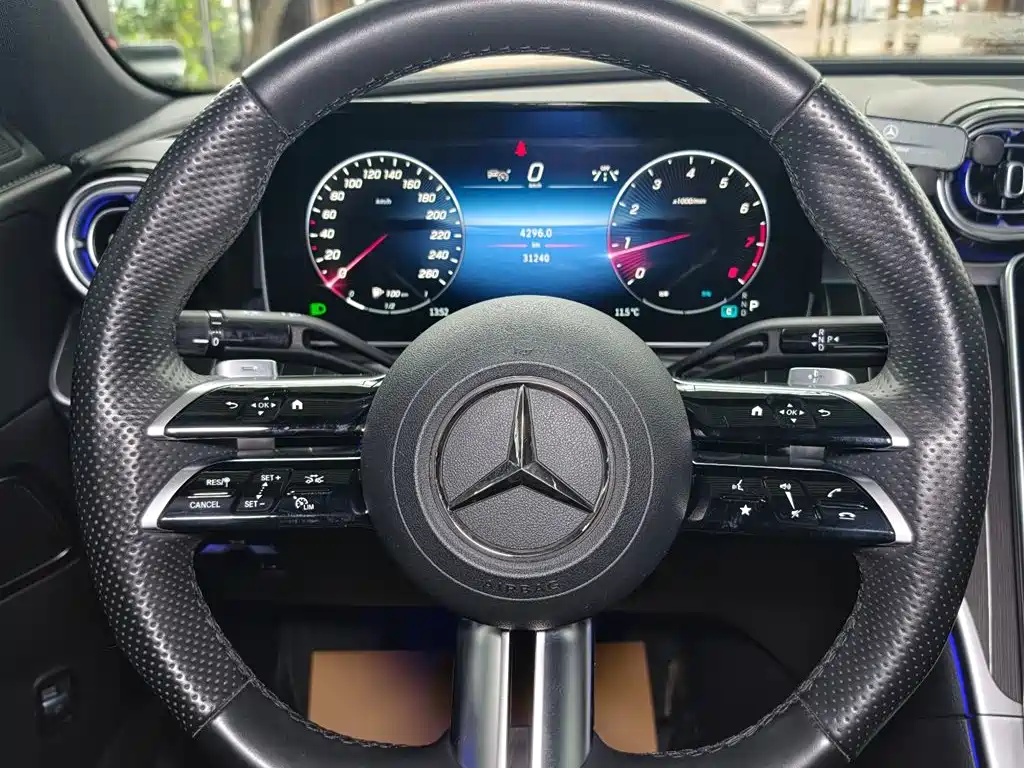 MERCEDES-BENZ C CLASS