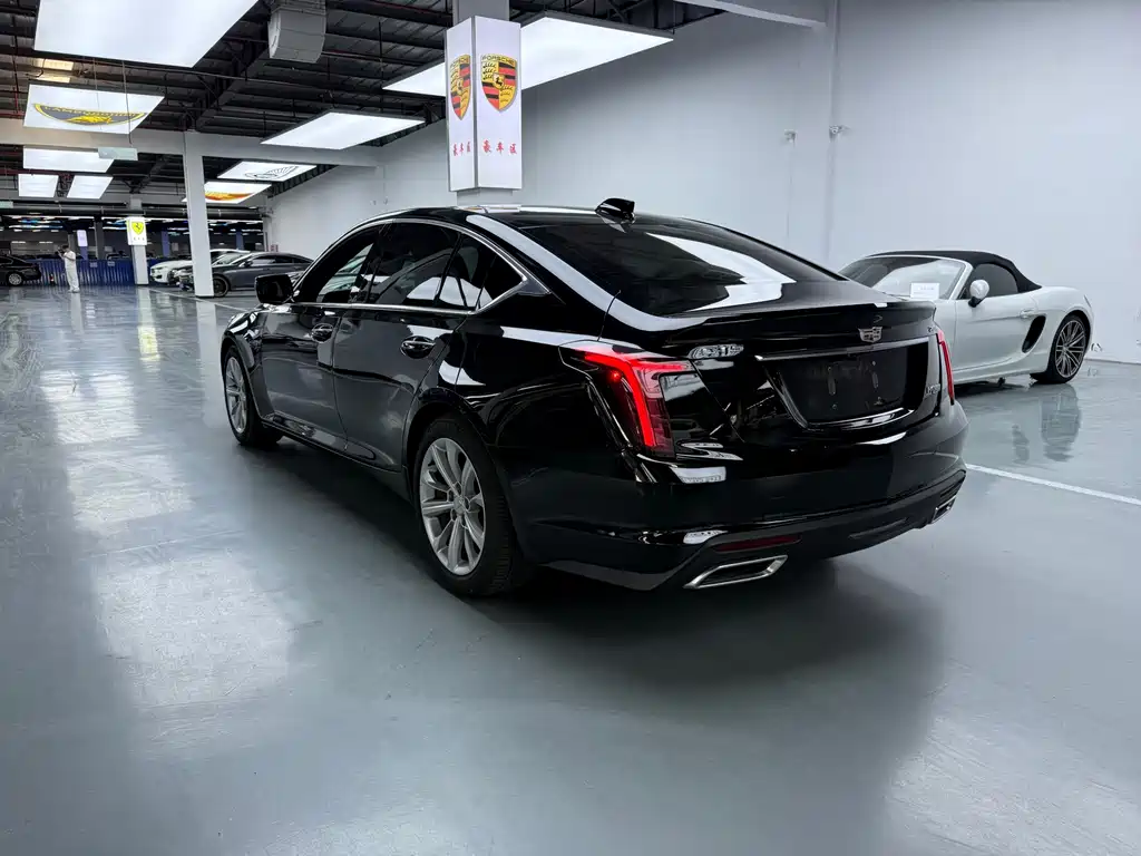 Cadillac CT5 — миниатюра 14