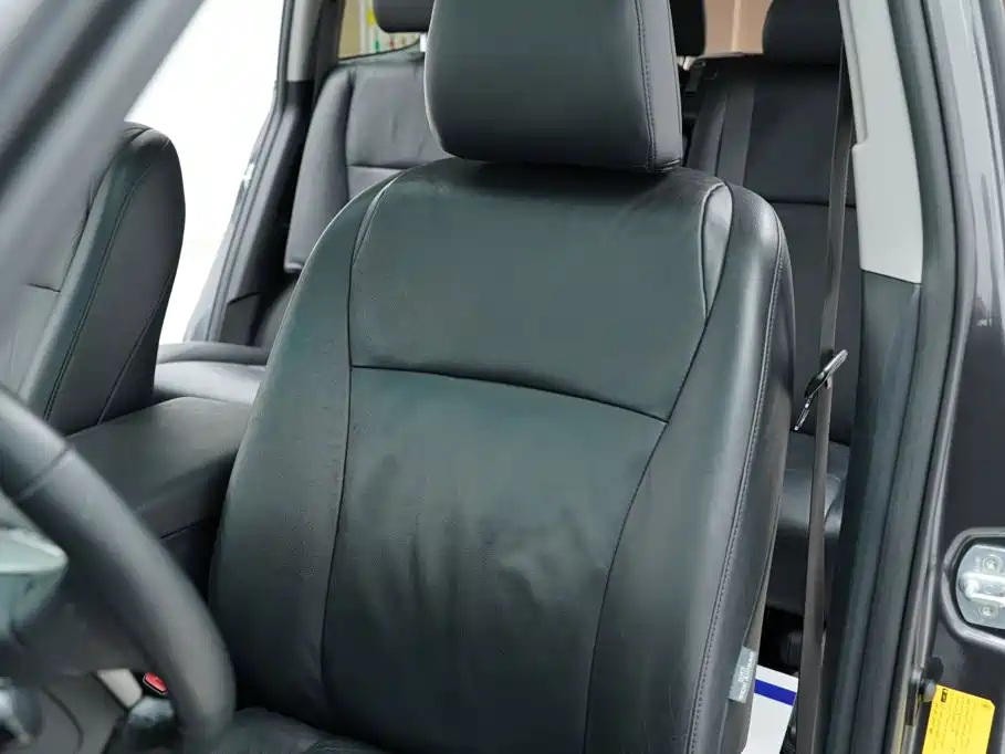 Toyota Highlander (Import) — миниатюра 6