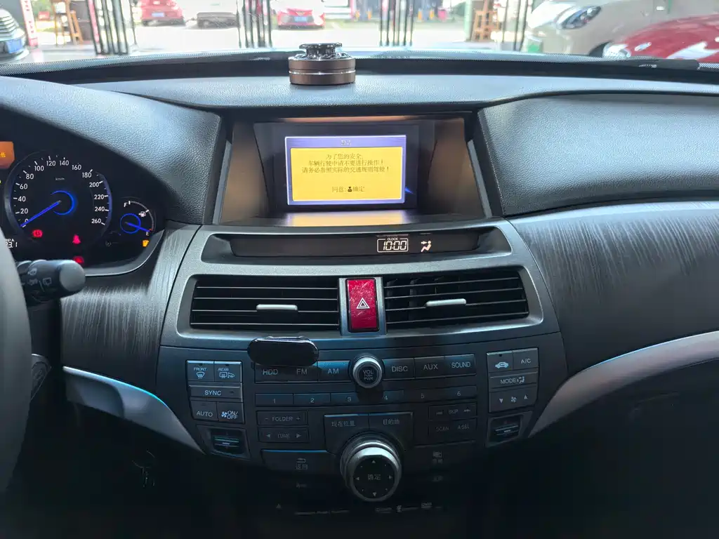 Honda Crosstour — миниатюра 13