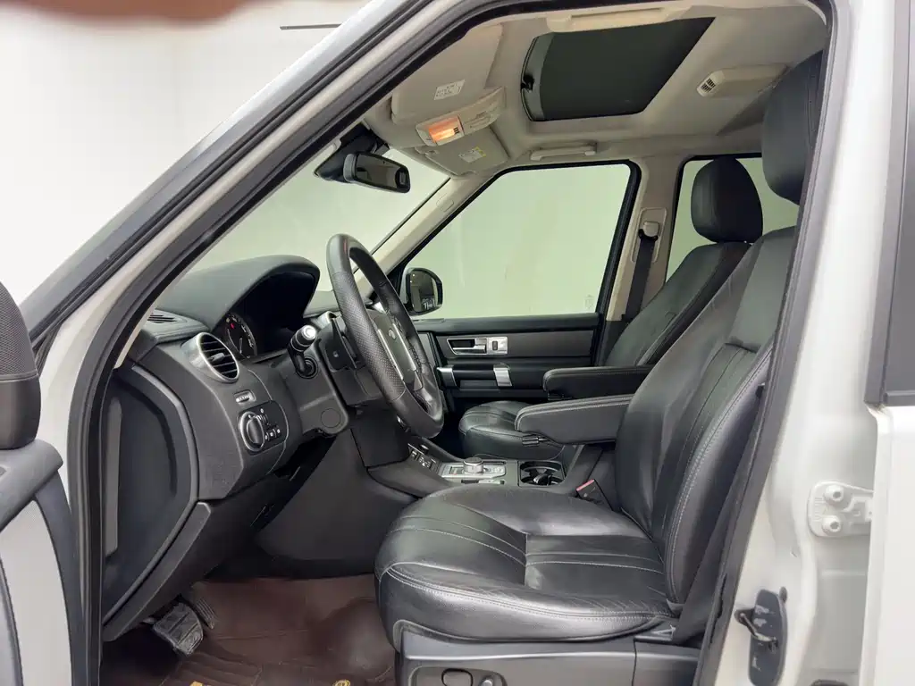 Land Rover Discovery 2014 3.0 SC V6 SE