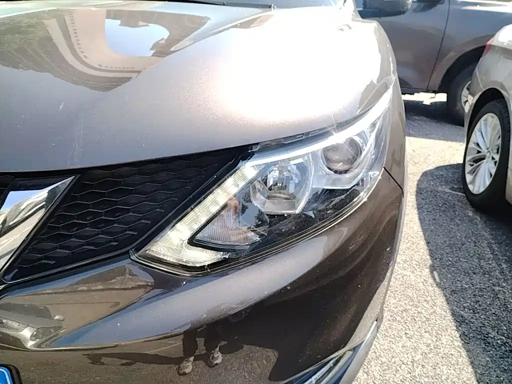 Nissan Qashqai — миниатюра 24