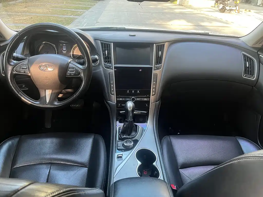 Infiniti Q50 — миниатюра 9