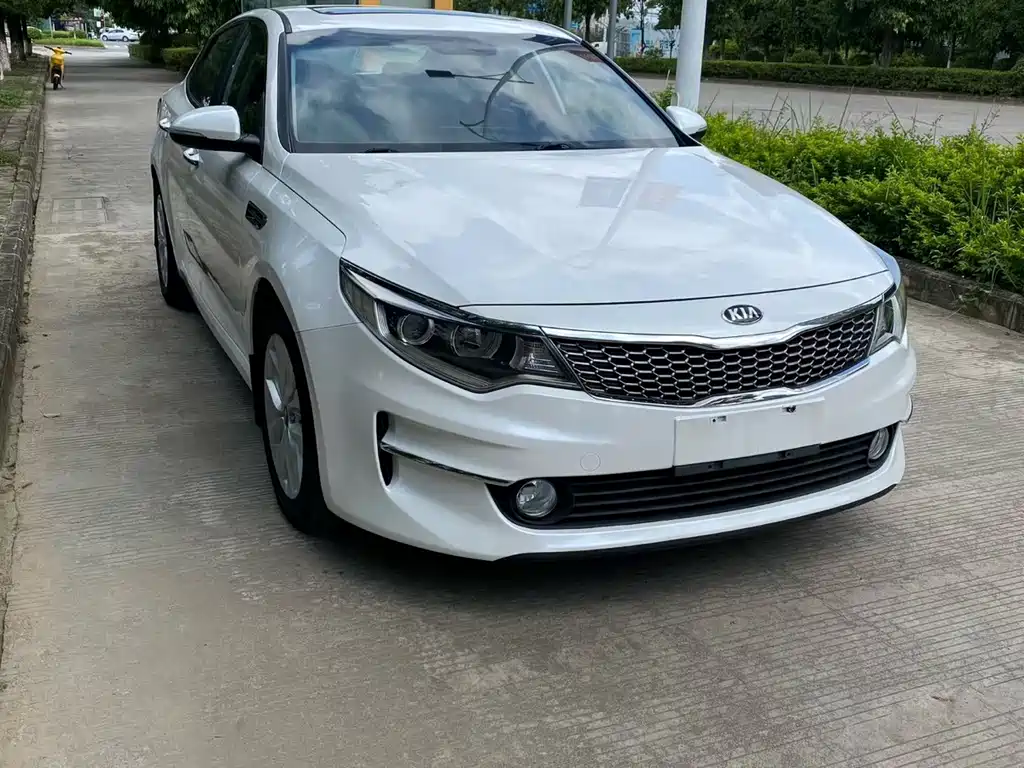 Kia K5 — миниатюра 3