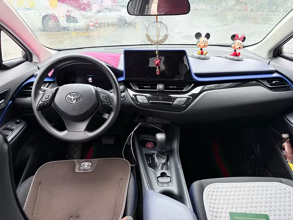 Toyota C-HR — миниатюра 8